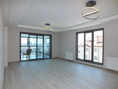 ÖRNEK DAİRE